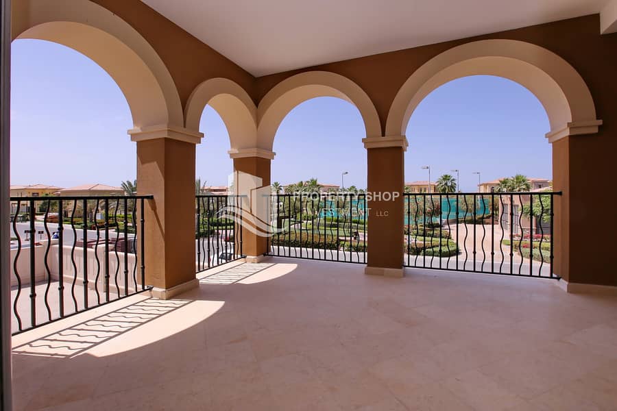 2 5-br-standard-villa-abu-dhabi-saadiyat-beach-mediterranean-terrace. JPG