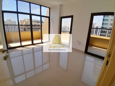 2 Bedroom Flat for Rent in Hamdan Street, Abu Dhabi - 0f9HEfzDt6Xt0VvckJyVcYdhbjavpLAjVefryrkf