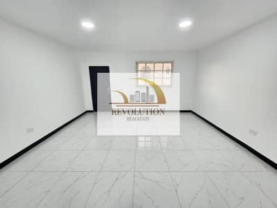 Studio for Rent in Shakhbout City, Abu Dhabi - ٢٠٢٣٠٥٠٤_١٨٣٣٠٠. jpg