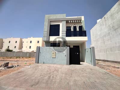Don't miss the opportunity _ Ground, first and roof villa for sale, 6 rooms, at an attractive price _ next to the mosque _ with rooms in the rooms