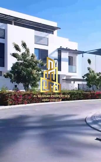 For sale, a ready villa in an excellent location on the waterfront in Sharjah, Al Hamriyah area