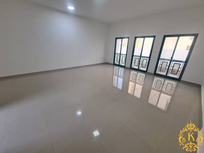 3 Bedroom Flat for Rent in Al Bateen, Abu Dhabi - 20240226_170716. jpg