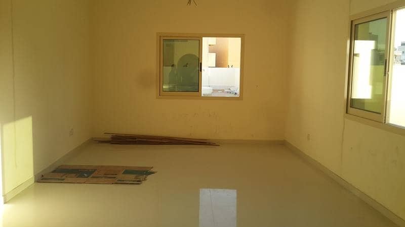 Studio for rent in burdubai sharing allowed