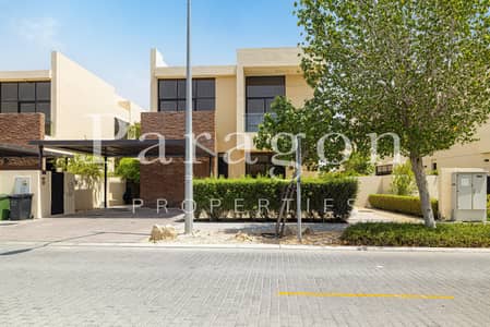 5 Bedroom Villa for Rent in DAMAC Hills, Dubai - Golf Course View | Spacious Layout | Vacant Soon