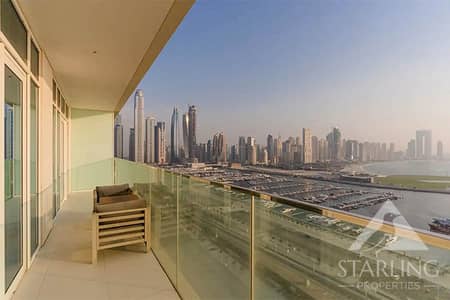 2 Bedroom Apartment for Sale in Dubai Harbour, Dubai - Fully Furnished | Private Beach | Full Sea View