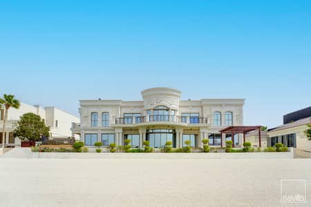 6 Bedroom Villa for Sale in Palm Jumeirah, Dubai - Classical Styled Custom Build Villa