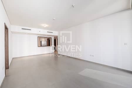2 Bedroom Apartment for Sale in Downtown Dubai, Dubai - Spacious Unit | Boulevard View | Vacant Soon