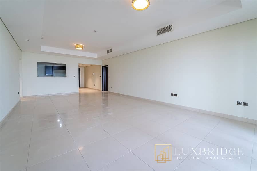 Unfurnished| Palm View| Best Layout