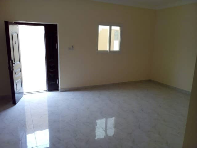 شقة في الشمخة 2 غرف 42000 درهم - 3958084