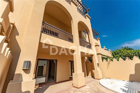 3 Bedroom Townhouse for Sale in Palm Jumeirah, Dubai - 3 Bed + maids | Town House | Available Now