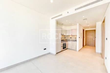 1 Bedroom Apartment for Rent in Sobha Hartland, Dubai - Spacious | Semi-Furnished | Vacant