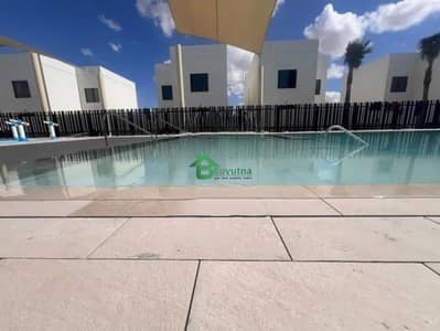 3 Bedroom Townhouse for Rent in Yas Island, Abu Dhabi - Double Row | Corner Unit | Spacious Layout