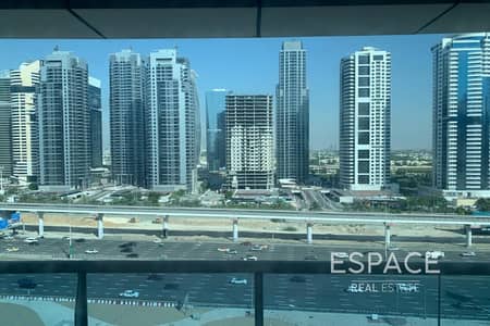 2 Bedroom Flat for Sale in Dubai Marina, Dubai - Good ROI | Vacant on Transfer | Partial Marina View