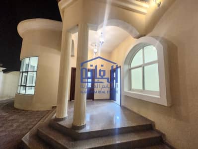 فیلا 3 غرف نوم للايجار في الشامخة، أبوظبي - 111. jpg