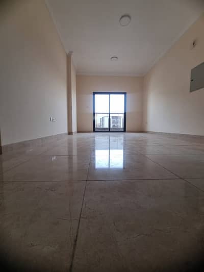 فلیٹ 2 غرفة نوم للايجار في الجرف، عجمان - IMG-20240513-WA0095. jpg