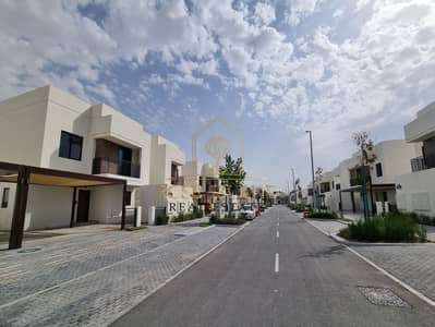 2 Bedroom Townhouse for Rent in Yas Island, Abu Dhabi - WhatsApp Image 2024-03-18 at 12.03. 22 PM (1). jpeg