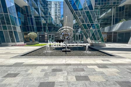 Studio for Sale in Business Bay, Dubai - Perfect for Short Term | Vacant | Motivated Seller