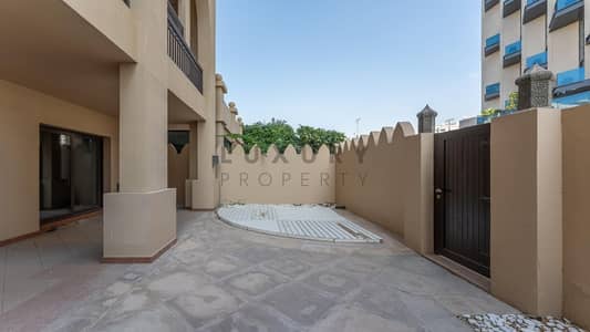 3 Bedroom Townhouse for Sale in Palm Jumeirah, Dubai - VOT | Triplex Townhouse | Private Garage | Storage