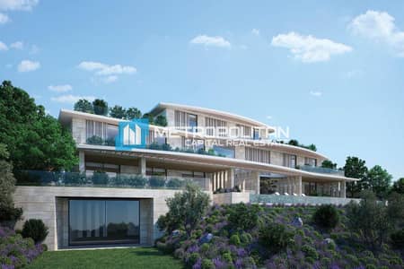 7 Bedroom Villa for Sale in Al Hudayriat Island, Abu Dhabi - Deluxe 7BR | Waterfront Views | Nawayef Mansion