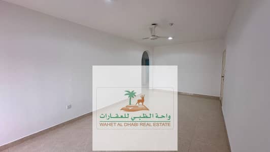 2 Bedroom Flat for Rent in Al Qasimia, Sharjah - 58056dd9-d969-4048-b0a9-f03be6f8408d. jpg