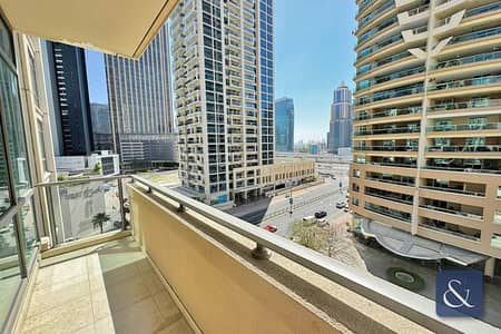 1 Bedroom Flat for Rent in Dubai Marina, Dubai - One Bedroom | Unfurnished | Vacant Now