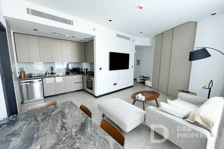 1 Bedroom Apartment for Rent in Business Bay, Dubai - Canal View | Prime Location | Brand New