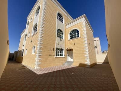 8 Bedroom Villa for Rent in Al Sorooj, Al Ain - Triplex Villa | Built In Wardrobes | Spacious Size