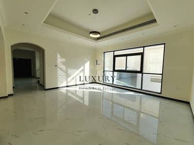 4 Bedroom Villa for Rent in Al Marakhaniya, Al Ain - Prime Piece Of Property With Balcony And Security
