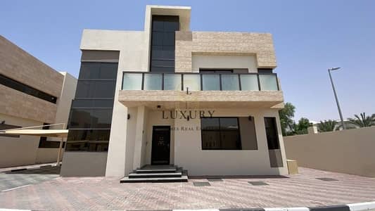 5 Bedroom Villa for Rent in Al Tiwayya, Al Ain - Very Precious Close to Dubai Road with Balconies