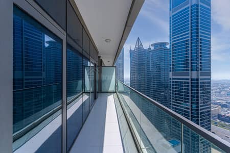 2 Bedroom Apartment for Sale in Business Bay, Dubai - Mid Floor | Vacant | City View