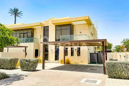 3 Bedroom Townhouse for Sale in DAMAC Hills, Dubai - Perfect Investment and Family Home I Good ROI
