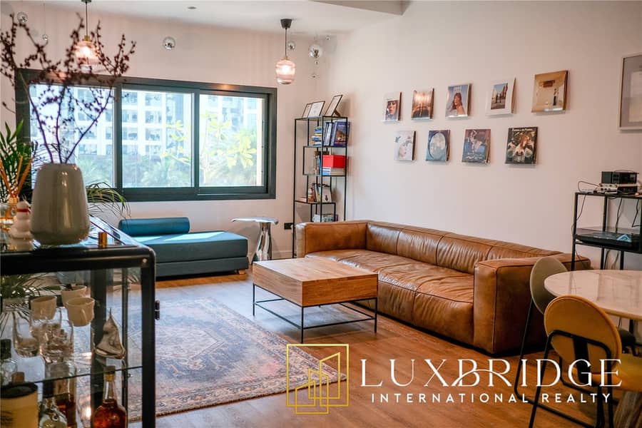 Unique 1BR | Fully Furnished | Fully Upgraded