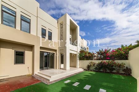 4 Bedroom Townhouse for Sale in Reem, Dubai - Upgraded | Single Row | 4 BR | Notice Served