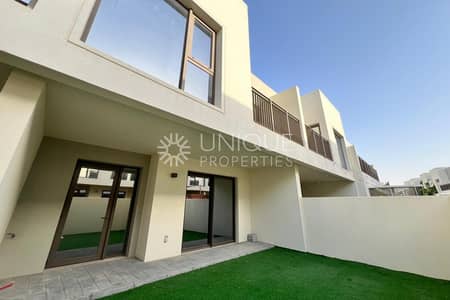 3 Bedroom Townhouse for Rent in Dubai South, Dubai - Opposite Pool | Ready To Move | Great Location