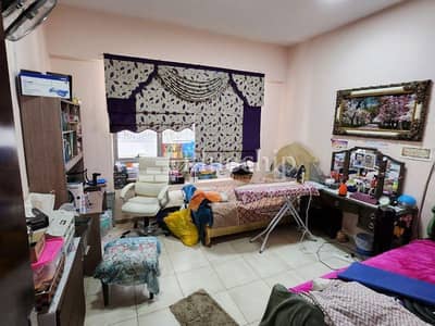 فلیٹ 2 غرفة نوم للبيع في مدينة دبي الرياضية، دبي - شقة في برج حمزة،مدينة دبي الرياضية 2 غرف 850000 درهم - 9003447