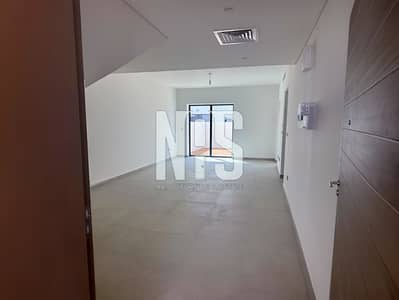 3 Bedroom Townhouse for Rent in Yas Island, Abu Dhabi - 3BR Townhouse | Corner Big Unit | Amazing garden in prime location