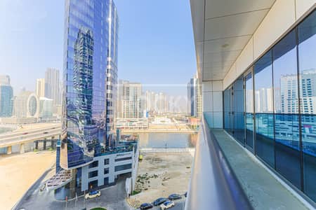 2 Bedroom Flat for Sale in Business Bay, Dubai - Ensuite Room | With Balcony | Unfurnished