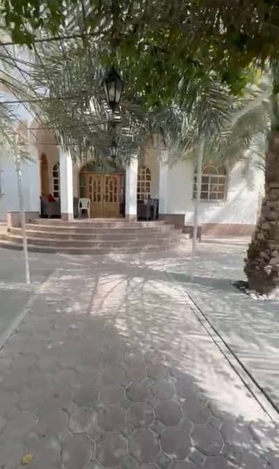 10 Bedroom Villa for Sale in Al Riqqa Suburb, Sharjah - صورة واتساب بتاريخ 2024-05-14 في 12.58. 33_778ac7a3. jpg