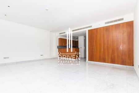 Spacious Studio | Prime Location in DIFC Spacious Studio | Prime Location in DIFC