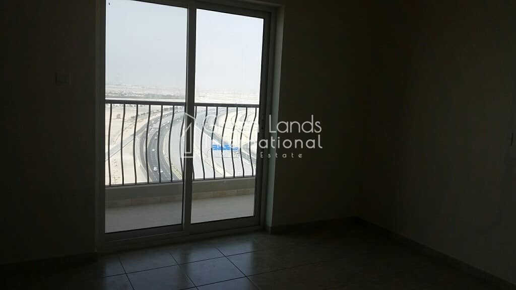 TWO-ROOM APARTMENT SPACIOUS AREAS IN ( JVT ) TWO-ROOM APARTMENT SPACIOUS AREAS IN ( JVT )