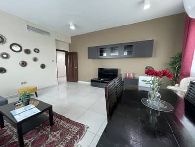 2 Bedroom Apartment for Sale in Dubai Marina, Dubai - Furnished upgraded | Very high Floor | Rented