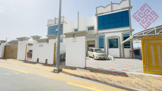 4 Bedroom Villa for Sale in Al Suyoh, Sharjah - Four bedrooms twin villa for sales in Suyoh for 4,000,000 AED