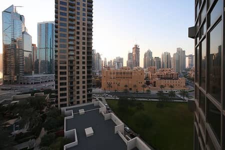 1 Bedroom Flat for Rent in Downtown Dubai, Dubai - Large Unit | Downtown View | With Balcony