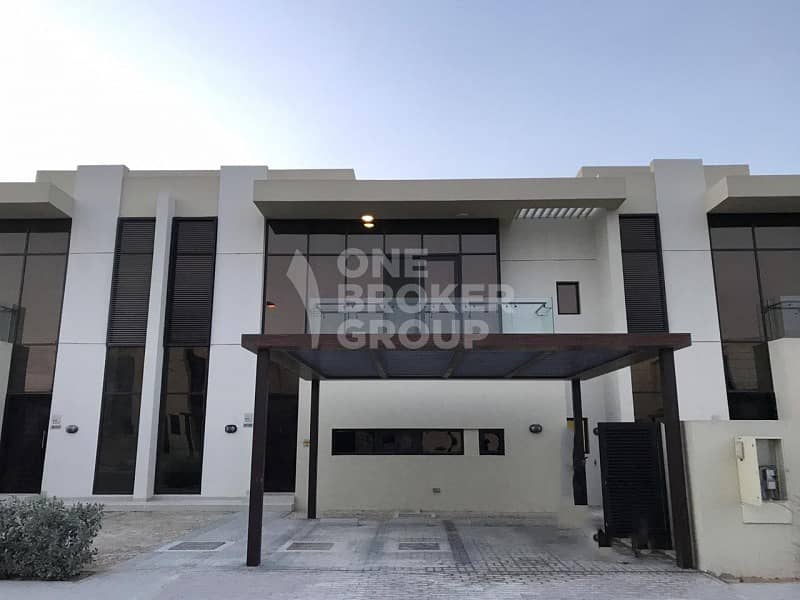 3Br + maids / Brand New Unit/ Single Row 3Br + maids / Brand New Unit/ Single Row