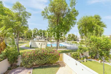 فیلا 2 غرفة نوم للبيع في الينابيع، دبي - Exclusive | Backing Pool Park | Two Bed