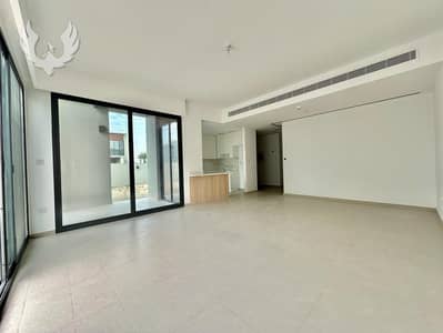 4 Bedroom Townhouse for Sale in Dubailand, Dubai - Corner End Plot | Private Location | Big Layout