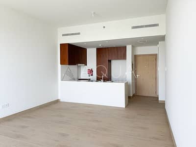 شقة 2 غرفة نوم للايجار في جميرا، دبي - شقة في برج لا ريف 4،لا ريف،بورت دو لا مير،لا مير،جميرا 2 غرف 200000 درهم - 9007456