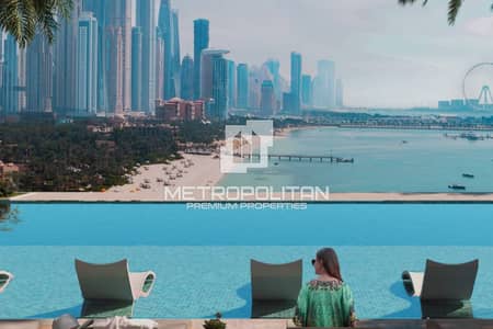 2 Bedroom Apartment for Sale in Palm Jumeirah, Dubai - Dubai Marina View  I RESALE I Corner unit