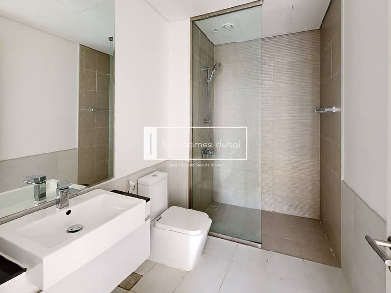 12 The-Pulse-Boulevard-C1-Dubai-South-2-Bedroom-Bathroom. jpg