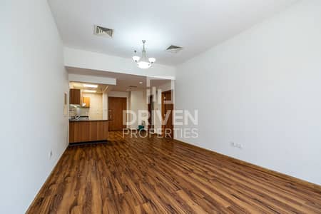 1 Bedroom Apartment for Sale in Jumeirah Village Circle (JVC), Dubai - Huge and Modern Layout Unit with a Garden